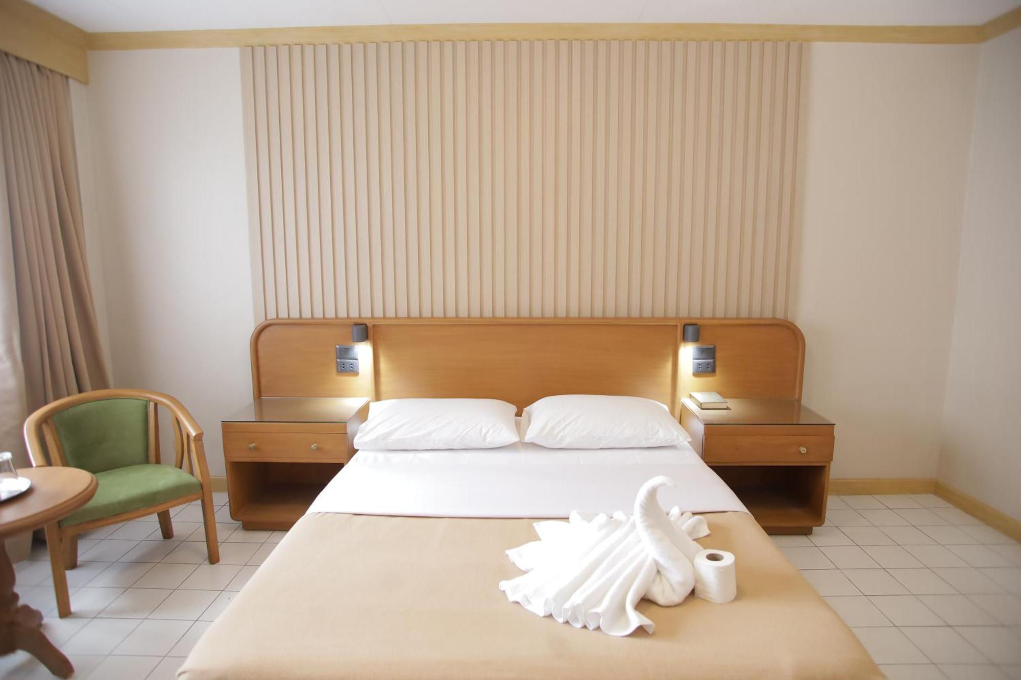 Hotel Soriente Manila Kültér fotó